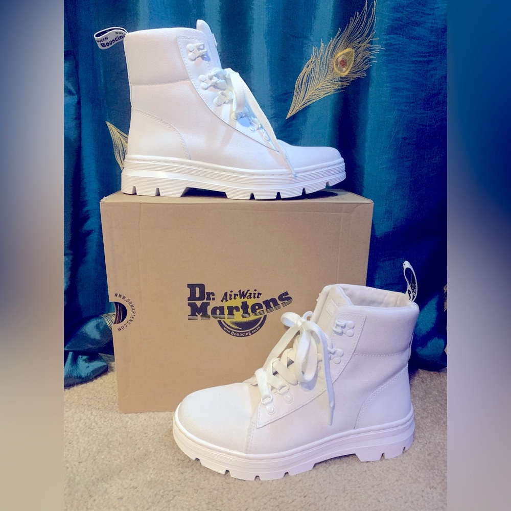 Dr. Martens Combs sz 9